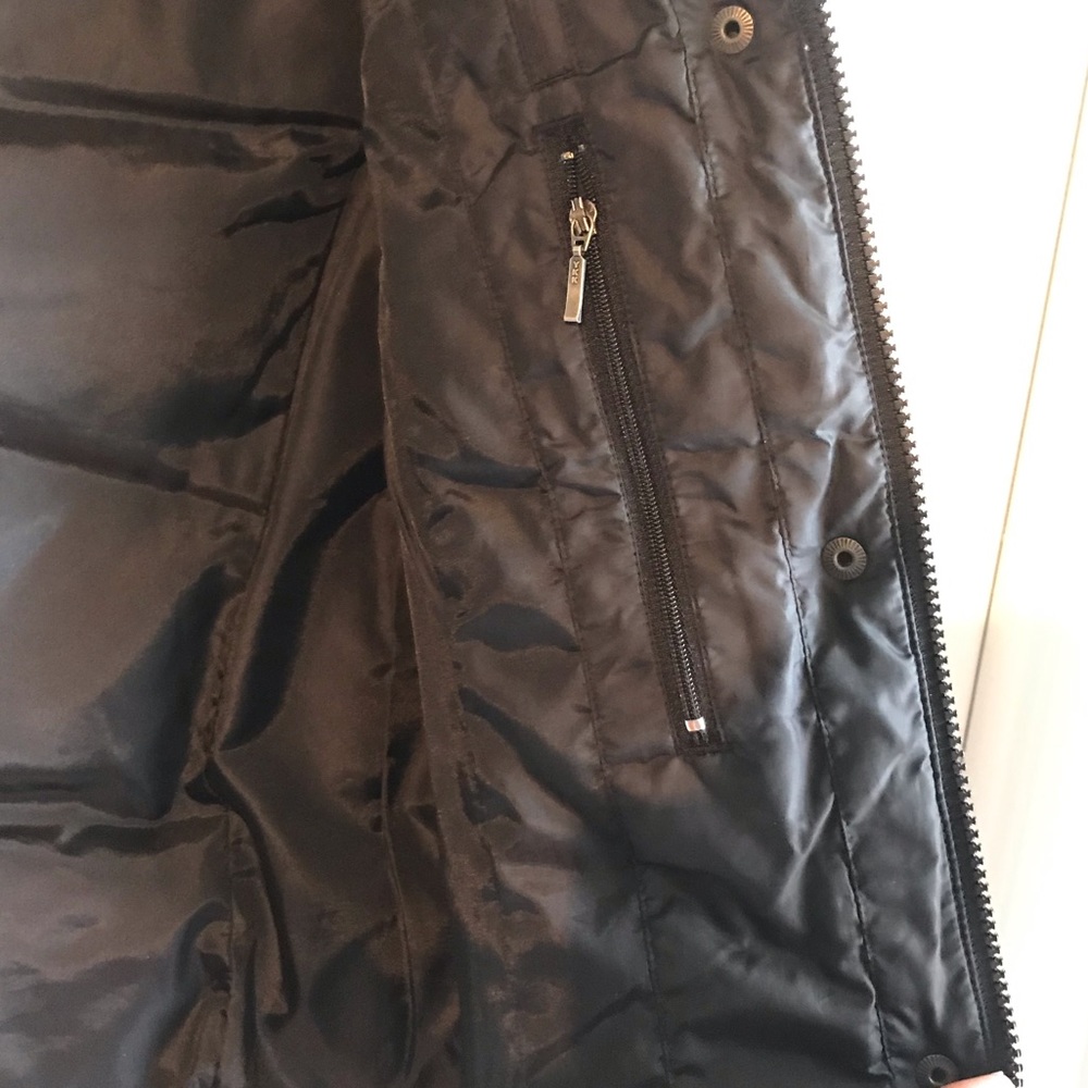Eddie Bauer Premium Quality Goose Down Vest - Picture 3 of 6